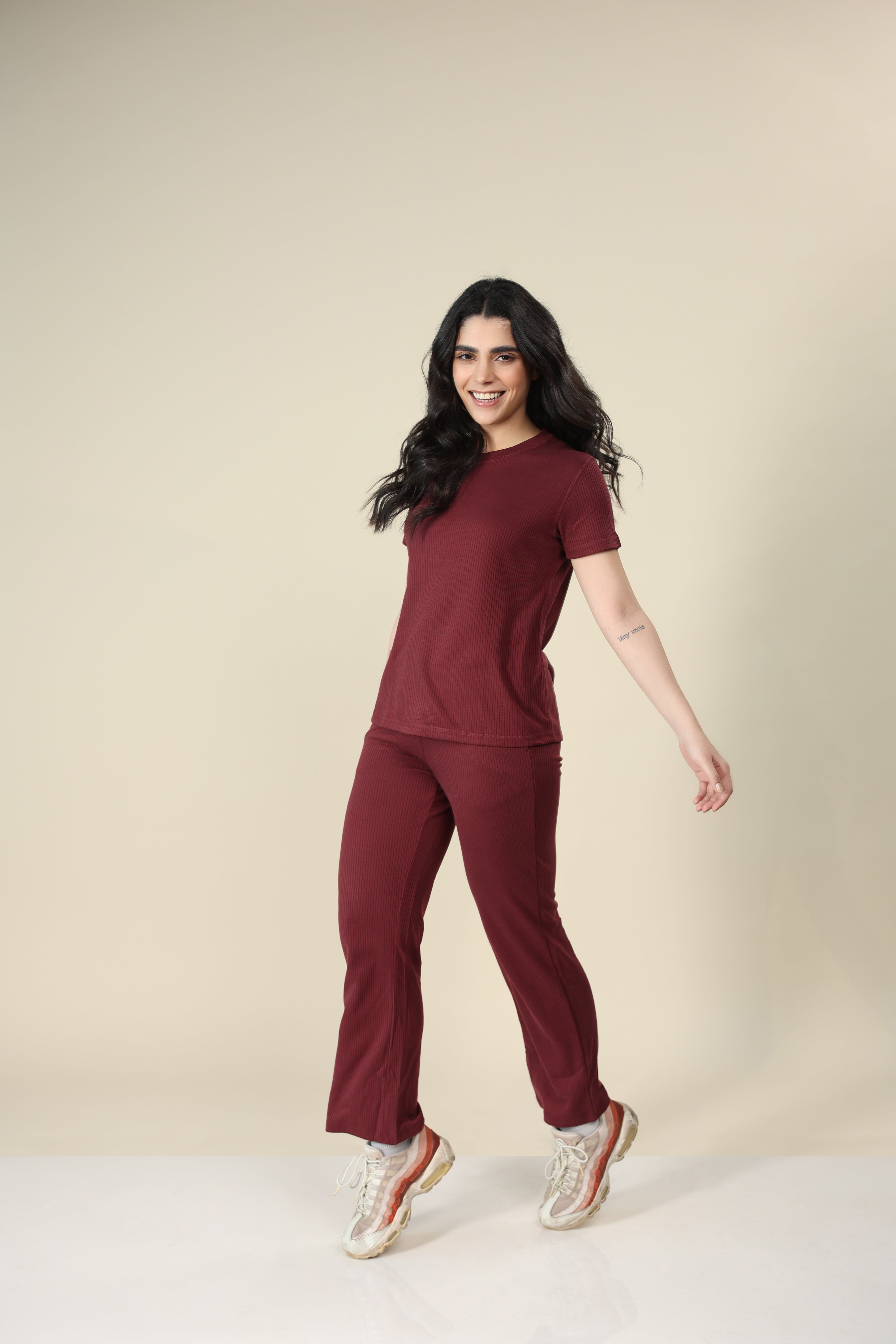 Sangria Ribbed Lounge Pants