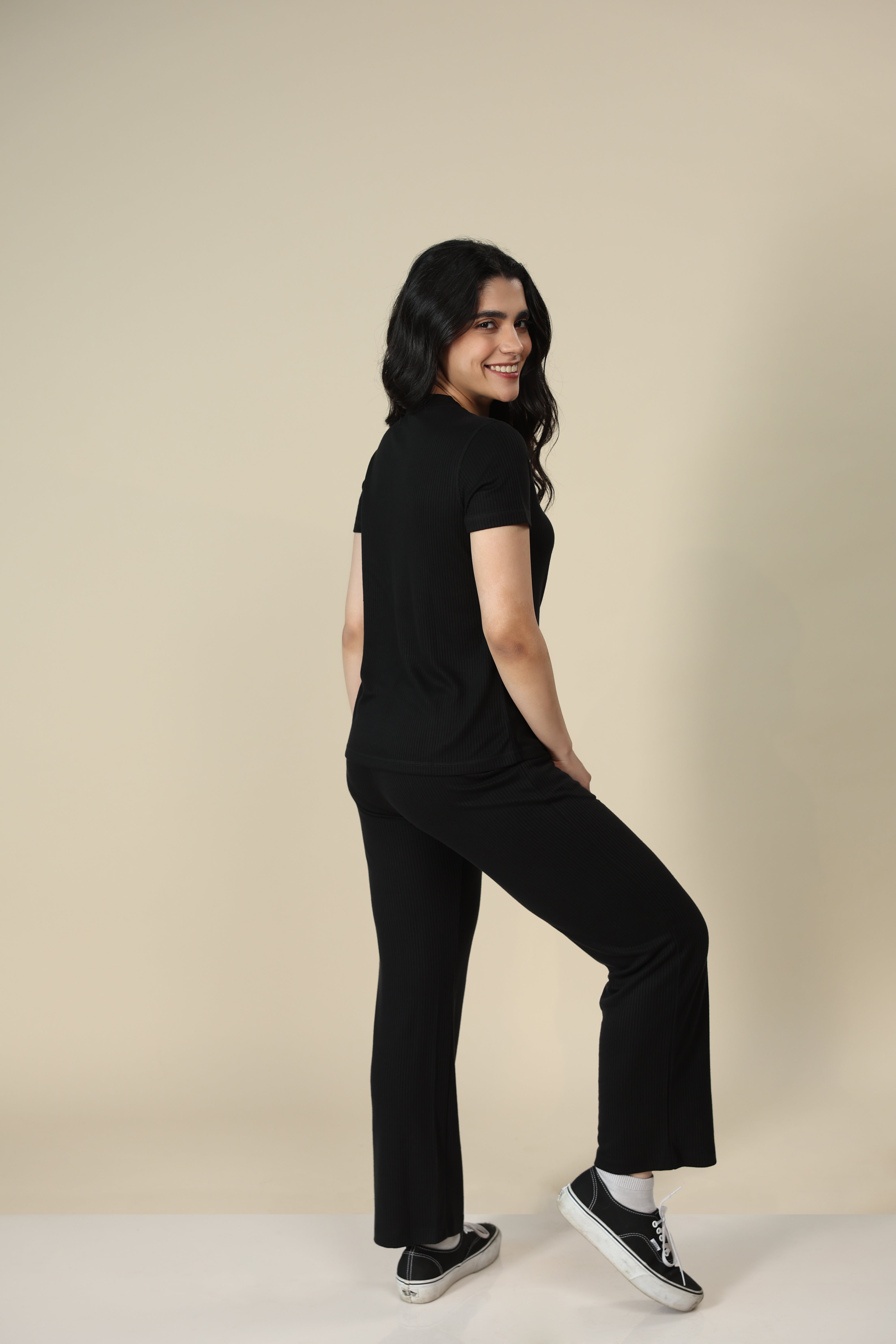 Carbon Black Ribbed Lounge Pants