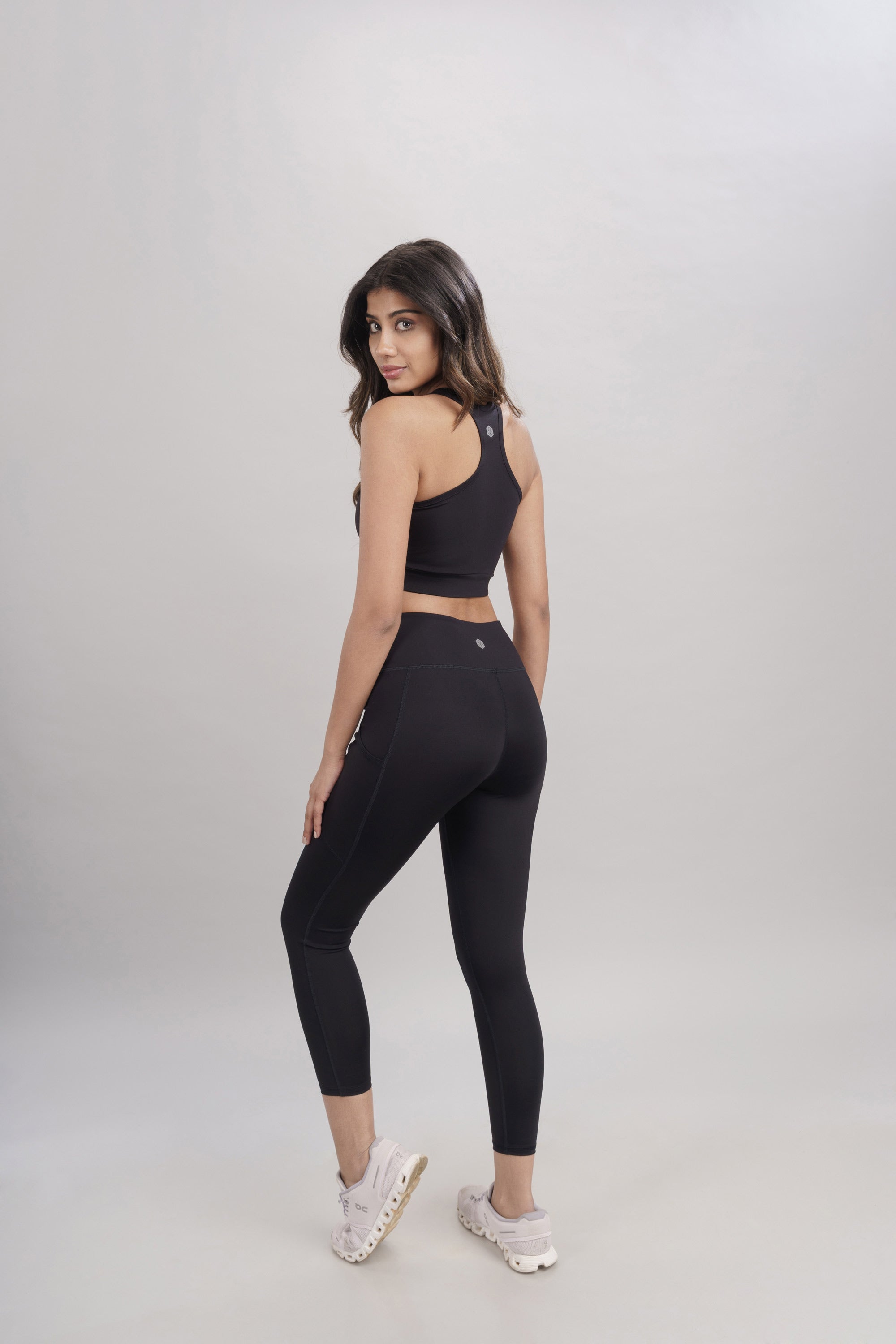 Carbon Black Carbon Contour Legging