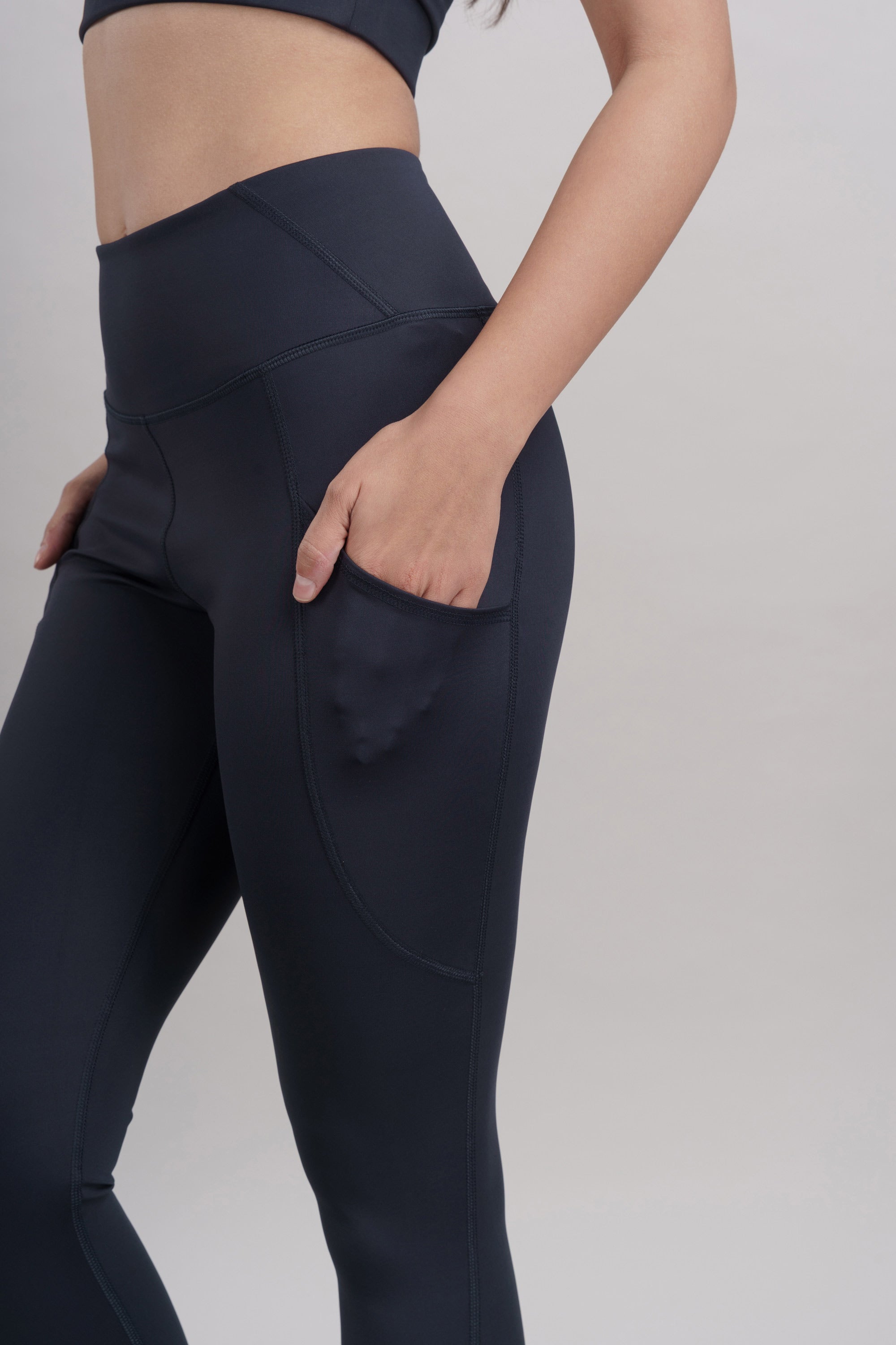 Mid Night Navy Carbon Contour Legging